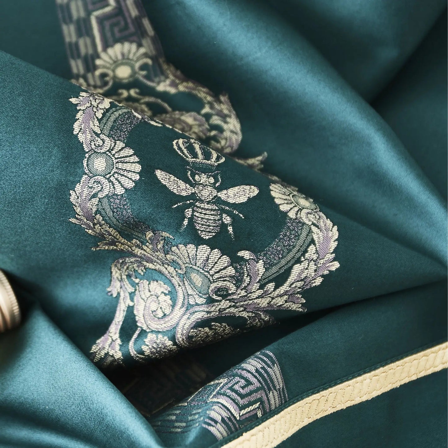Turquoise Jacquard Super King Bedsheet Set with Gold Embroidery – 800 TC Egyptian Cotton