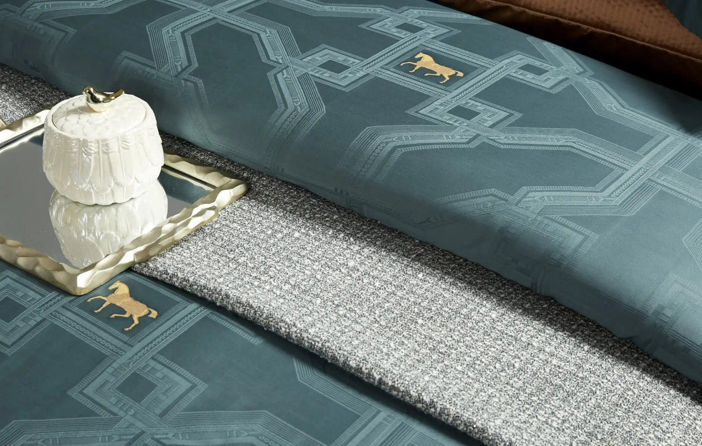 Royal Jacquard Super King Bedsheet Set with Horse Motif | 100% Egyptian Cotton